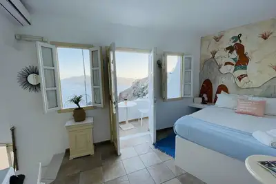 Image de Studio at the famous Caldera Oia