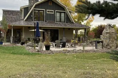 Image de Executive Farmhouse Retreat