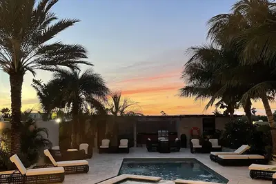 Image de Waykiri Unit C-01 Luxurious New Apartment, Noord