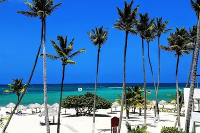 Image de Beautiful Condo, Ocean View. Great Location. 3 Bdrm, 3 Bathrooms, Full Kitchen