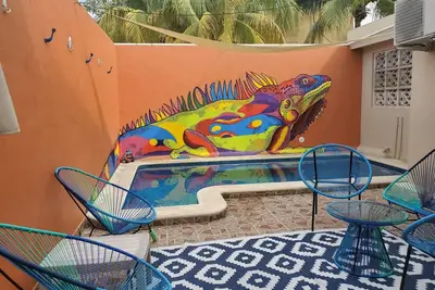 Image de Casa Tranquila- Beautiful House with a Private Pool 2 Blocks from the Ocean