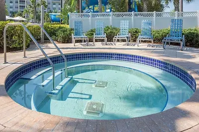 Image de Beautiful, Luxurious Stay Close To Amusement Parks