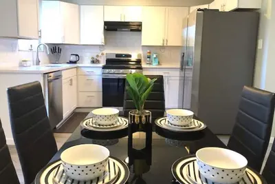 Image de Restful Nest near downtown