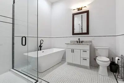 Image de Newly Renovated Home!