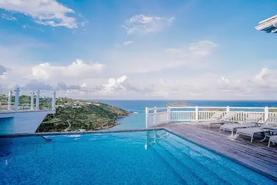 Villa Milonga | Ocean View - Located in  Beautiful Marigot with Private Pool