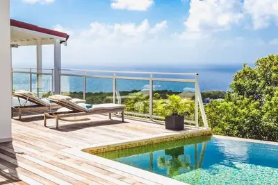 Image de Dasha - Stunning Views and minutes from Gustavia