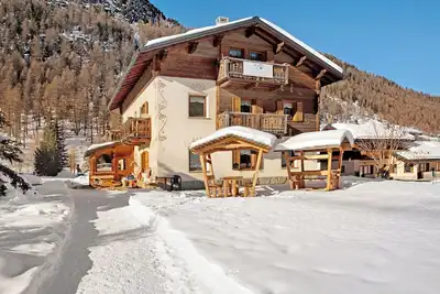 Image de Appartement Mirò Casa Cambra avec vue sur la montagne, terrasse et Wi-Fi