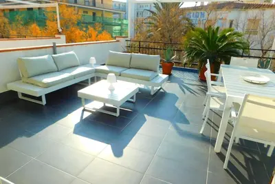 Image de Appartement de vacances Roses pour 1 - 6 personnes avec 2 chambres à coucher - Appartement de vacanc