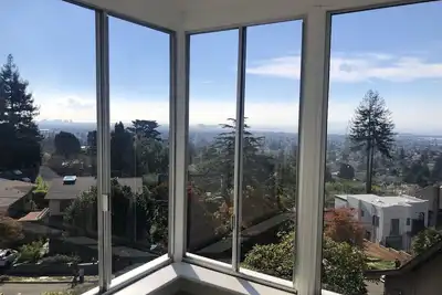 Image de Amazing Bay Area Views -- Gracious Living
