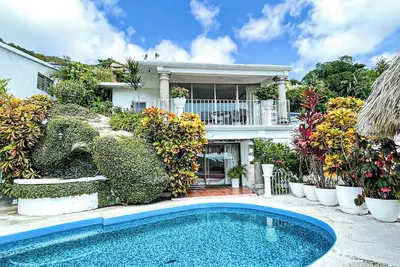 Image de Spectacular view, private and Great service!