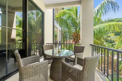 Image de Cozy 2nd-Floor Pacifico Escape with Grill!