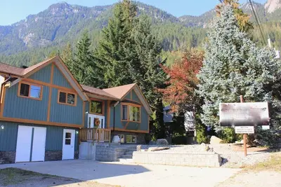 Image de Full House, Sleeps 16, 2 Hot Tubs, 3 Bath, 11 beds