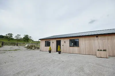 Image de Whernside Lodge, luxury holiday cottage, with a garden in Settle