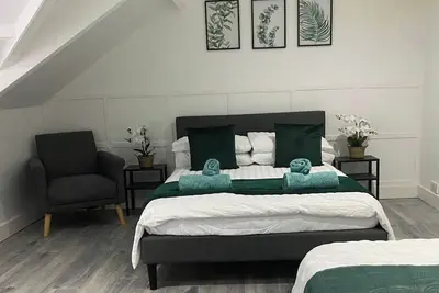 Image de Comfortable and Modern 2-Bedroom Flat in Bridgend
