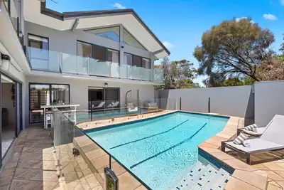 Image de Absolute Beachfront - Luxury Accommodation in Rosebud