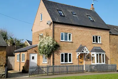 Image de Honeysuckle Cottage (Middle Tysoe), pet friendly in Tysoe