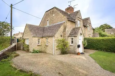 Image de Swan View, pet friendly, with open fire in Southrop