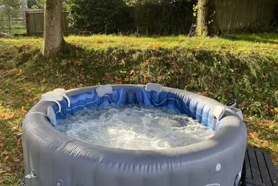 Image de Rozel - Ashdown Forest views, huge garden, sleeps 14 in East Grinstead