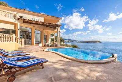 Villa Cala Vinyes