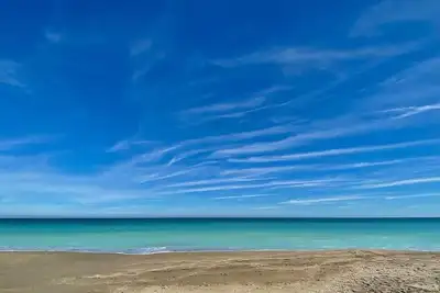 Image de Beach paradise found! “Heavenly Views” 1/1 villa steps away from beach and pool.