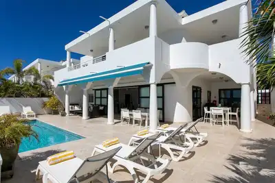 Image de Farniente - Shore Pointe villa with Ocean Views
