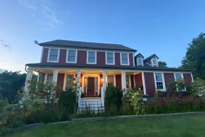 Image de Main Home, Home Away From Home