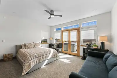 Image de Mountain Home w/hottub central to 4 ski resorts, hiking, lakes, and sailing