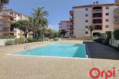 Image de Appartement T2  dans résidence avec piscine