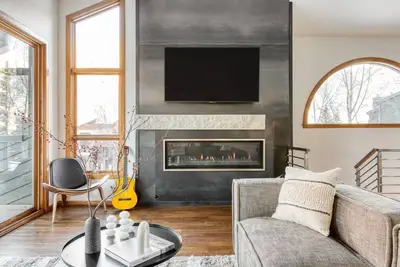 Image de Pandora by AvantStay | Modern Mountain Escape in Entrance of Bear Creek Trail