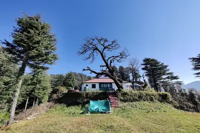 Image de Pre independence 2 Bhk Bungalow, Dalhousie, Himachal