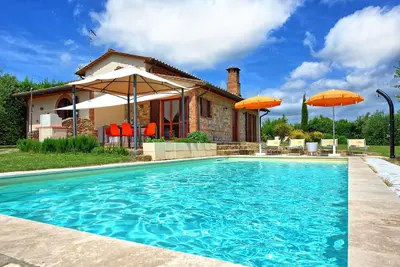 Image de Villa Renina – Villa de vacances avec piscine privée à Gambassi Terme, Toscane