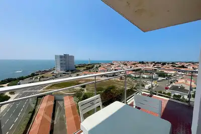 Image de Studio face mer avec balcon et garage aux Sables d'Olonne