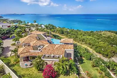 Image de Happy Bay - Classic French Creole Villa - Stunning Views