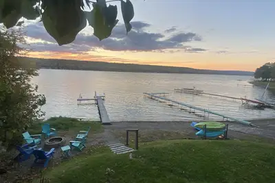 Image de Waterfront-5 Bedrm-Guest House