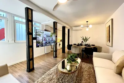 Image de Waou Opera es Mia - Corta Duración