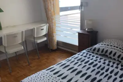 Image de Bright apartment 5 minutes from the beach