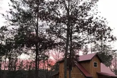 Image de Pap’s Place-Pet friendly Lakefront cabin w/dock on secluded Lake Hartwell cove