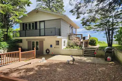 Image de Winter's a good time to stay in & cuddle at Surfdaze