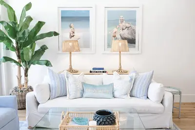 Image de Sea Salt Villa steps from pristine private beach.