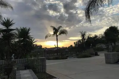 Image de Entire Tri-City Quiet Home