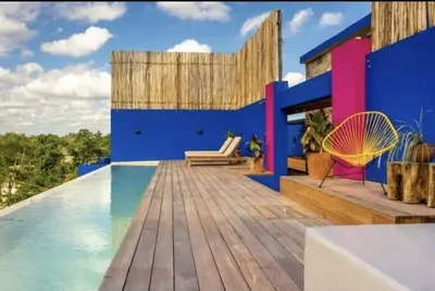 Image de Amazing New Studio With Pool, Gym & Yoga! !