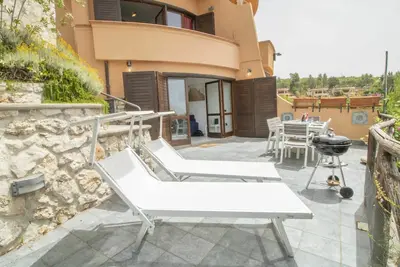 Image de Belle maison de vacances privée avec climatisation, Wifi, Tv, terrasse, animaux admis, parking