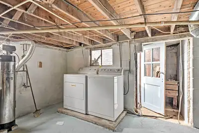 Image de Remodeled Abingdon House w\/ Spacious Yard!