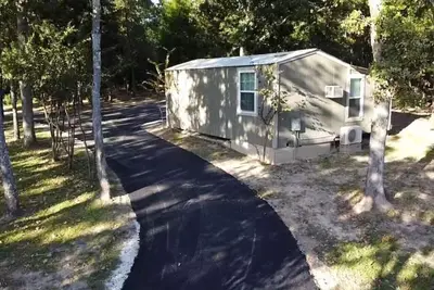 Image de ~The Meadow~ Tiny house short walk to Lake Athens