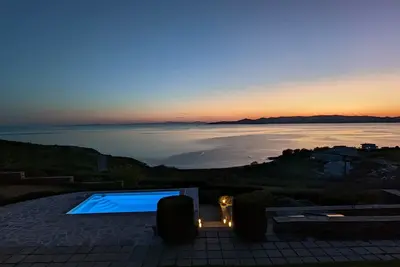 Image de Vacation home for 10 guests with 300m² in Akrotiri (150552)