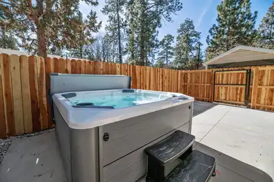 Image de Maple Lane Lodge - Hot Tub, Air Hockey, Shuffle Board, Fire Pit