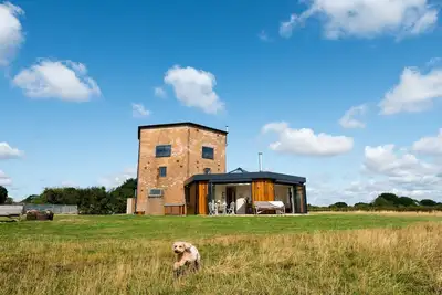 Image de The Hexagon, wow what a location, views over the Essex marshes and sea