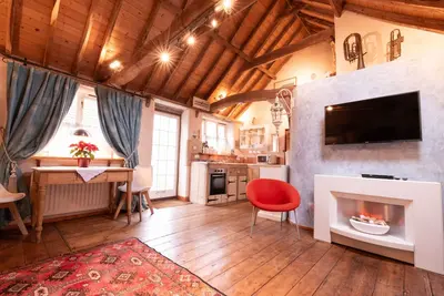 Image de Snow Cottage, laid back style, with footpaths to a great Macro Brewery Pub