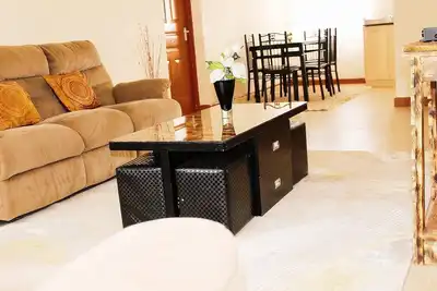Image de Elegant 3 bedroom apartment near the airport