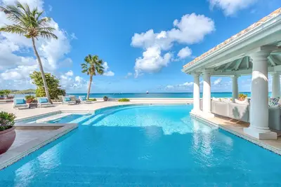Image de Petite Plage 5 - Exclusive Beachfront Villa